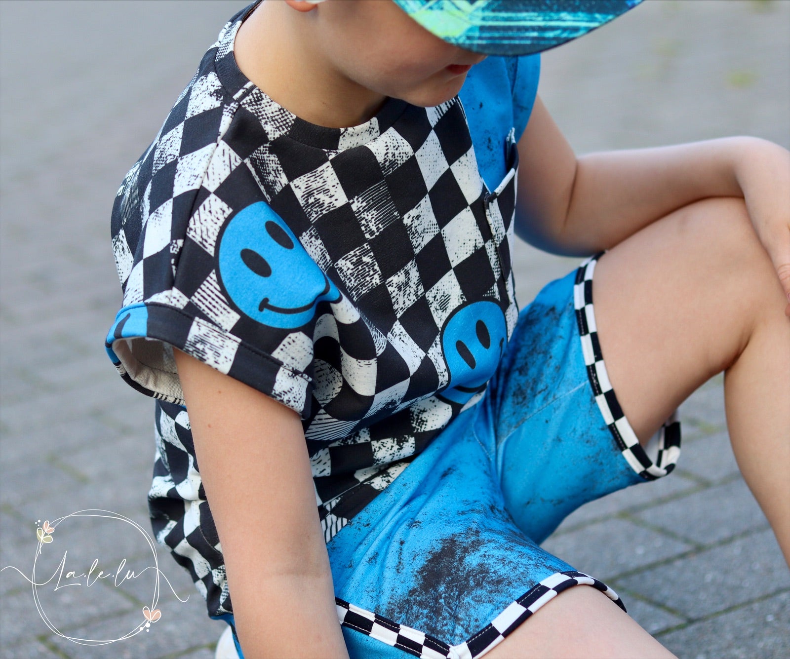 Smiley Schachbrett Blaue Grunge Dauervorbestellung